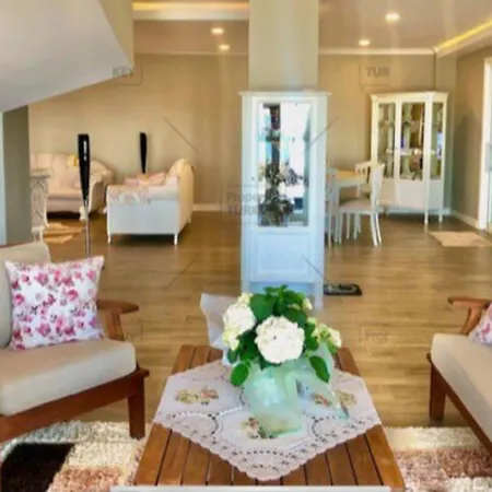 Villa Bodrum - 5 Bedrooms With Heated Pool